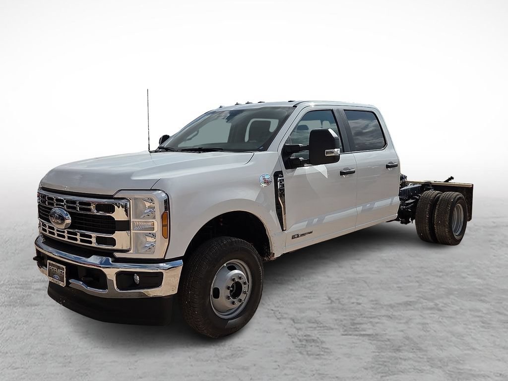 New 2026 Ford F350 XL w/ XL Chrome Package AWD/4WD image 5