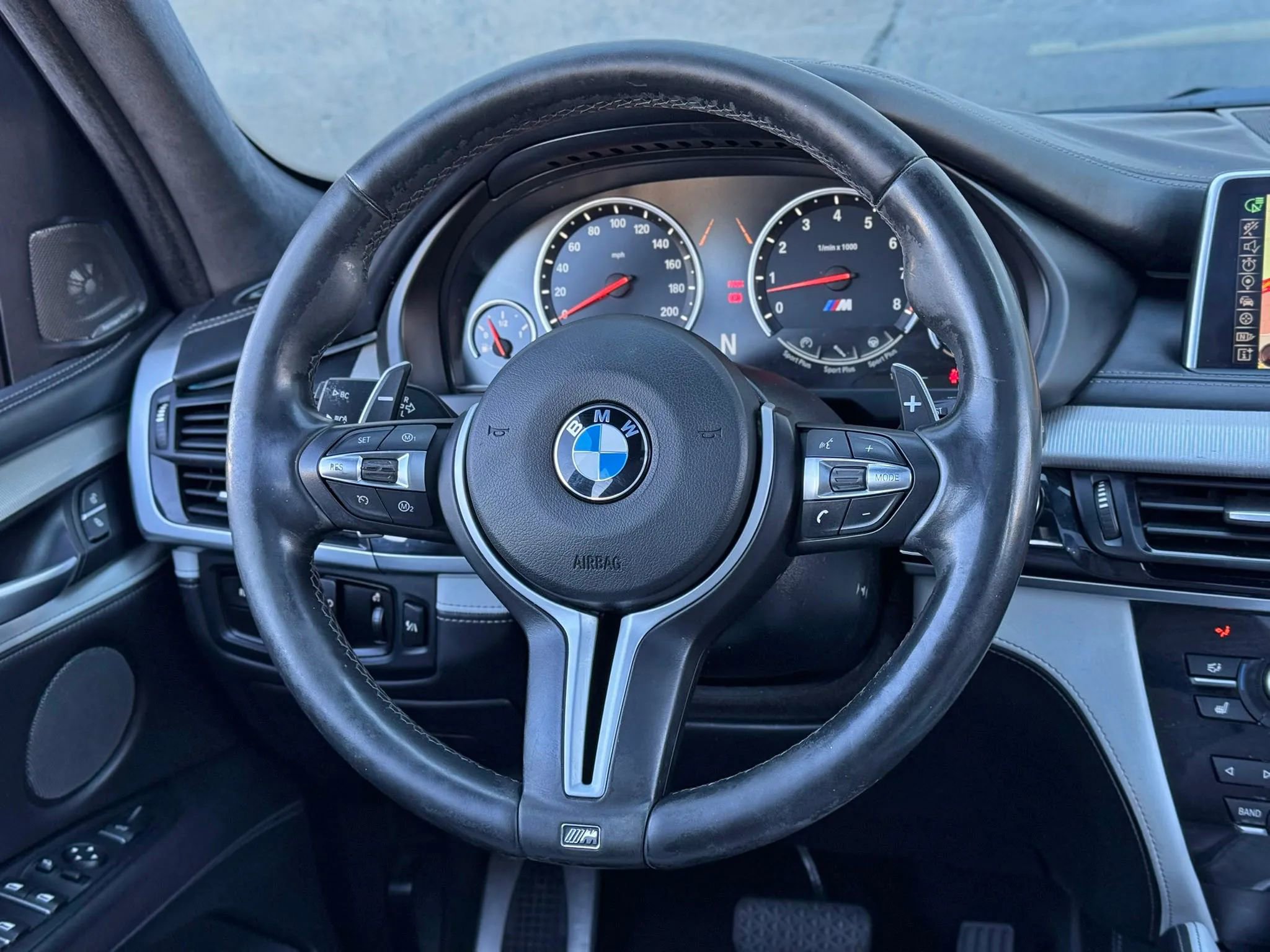 Used 2016 BMW X5 M image 20