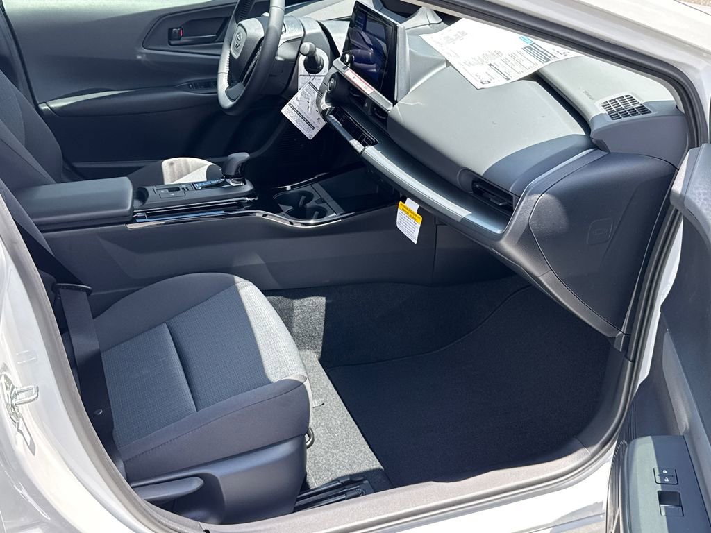 New 2026 Toyota Prius LE FWD image 13