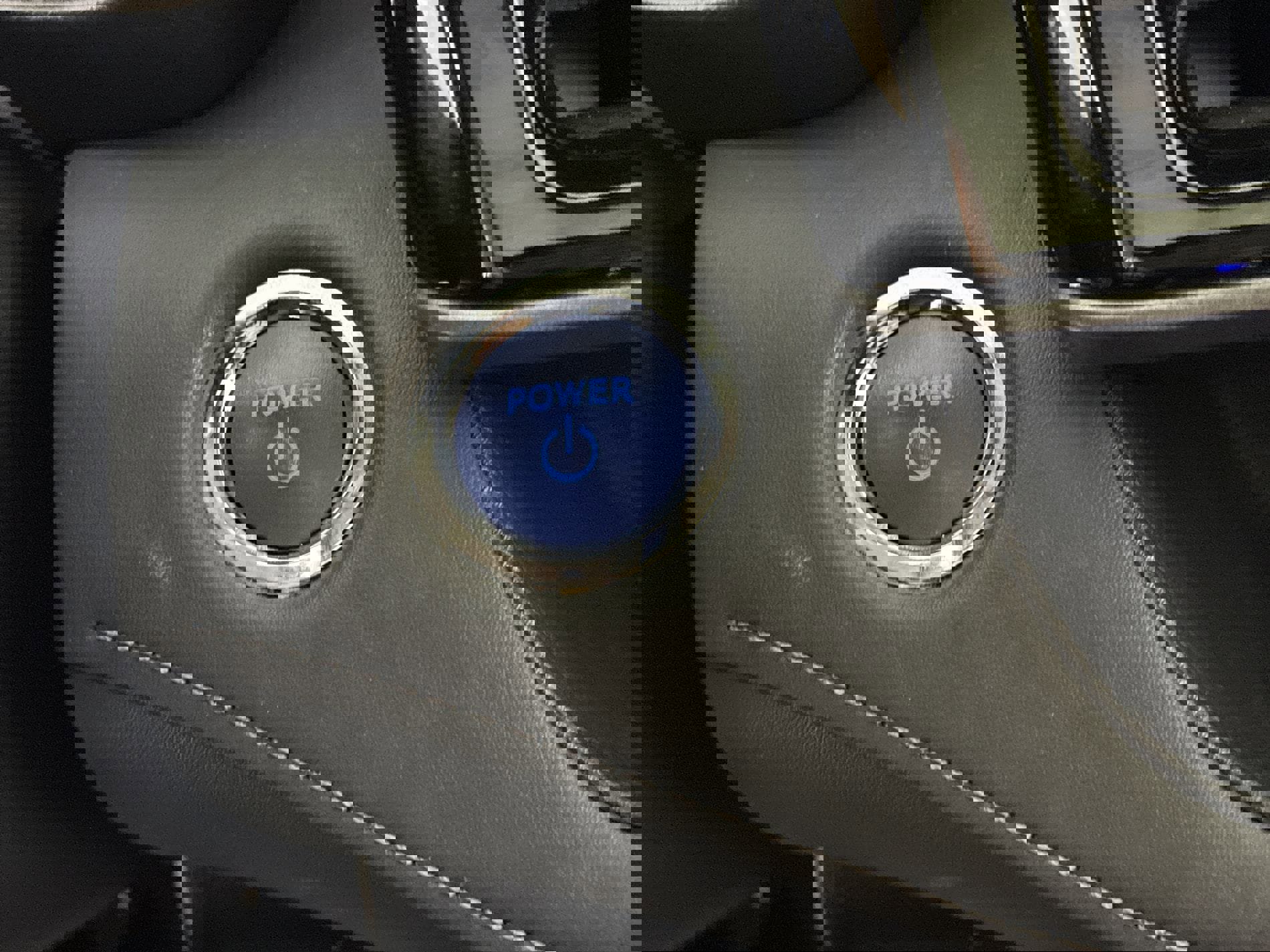 Used 2022 Toyota Highlander XLE image 53