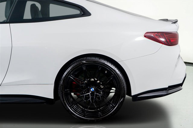 Used 2025 BMW M4 Coupe image 17