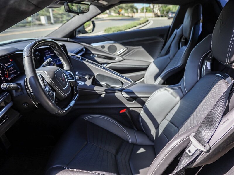 Used 2024 Chevrolet Corvette Z06 RWD image 23
