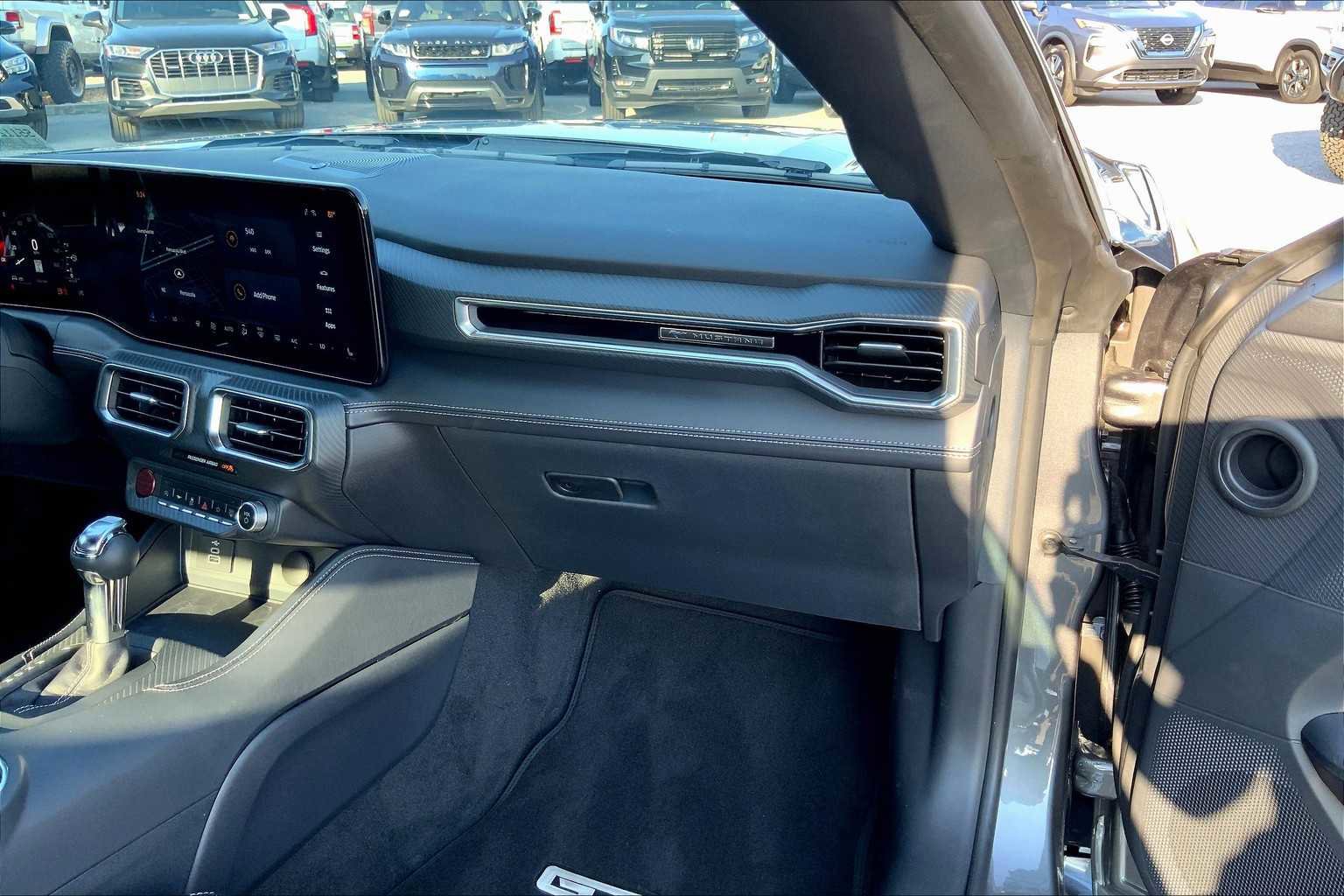 Certified 2025 Ford Mustang GT Premium image 18