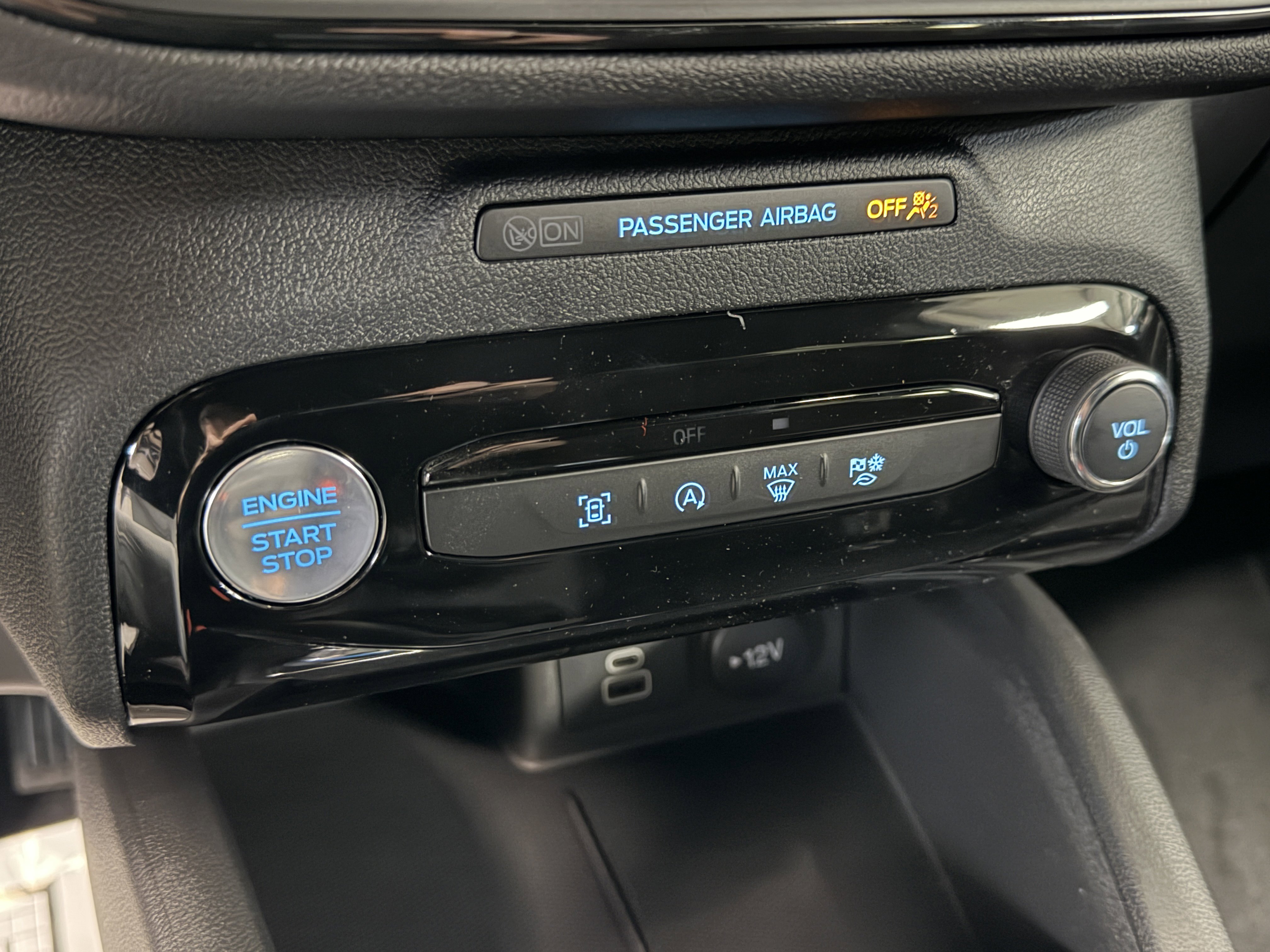 New 2026 Ford Escape ST-Line w/ Tech Pack #1 image 14