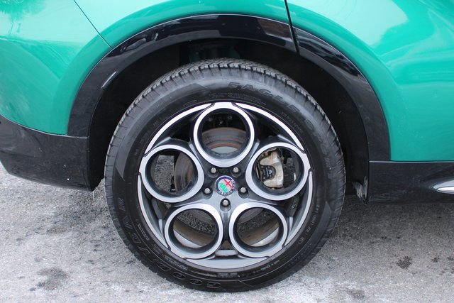 Used 2024 Alfa Romeo Tonale Ti image 36