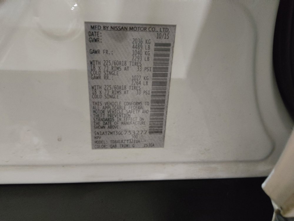 Used 2016 Nissan Rogue SL image 33
