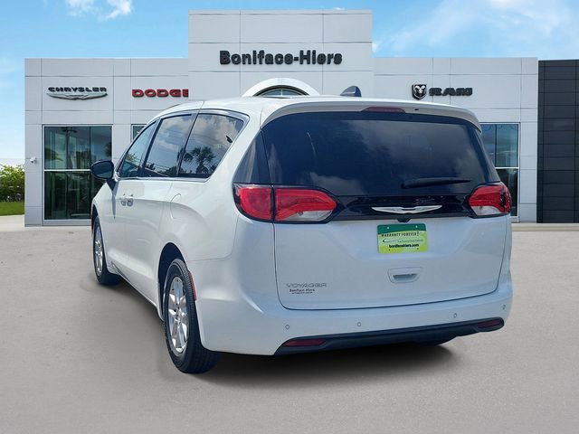 New 2026 Chrysler Voyager LX image 3