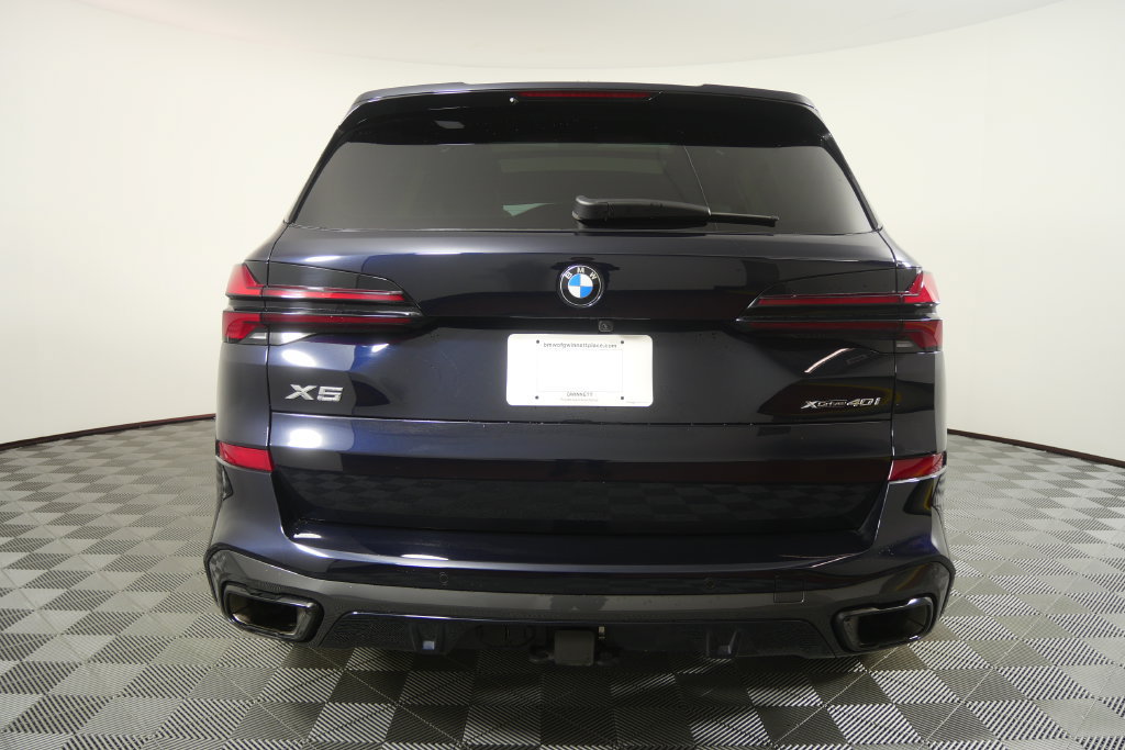 Certified 2025 BMW X5 xDrive40i w/ M Sport Package AWD/4WD image 5