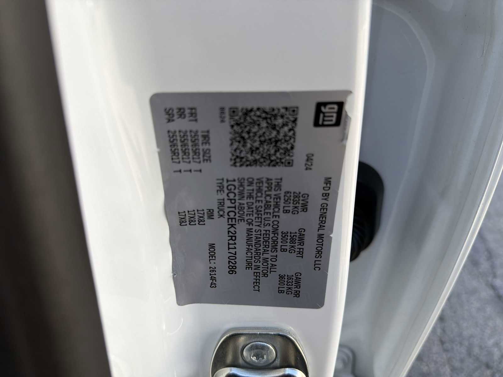 Certified 2024 Chevrolet Colorado LT w/ LT Convenience Package II image 32