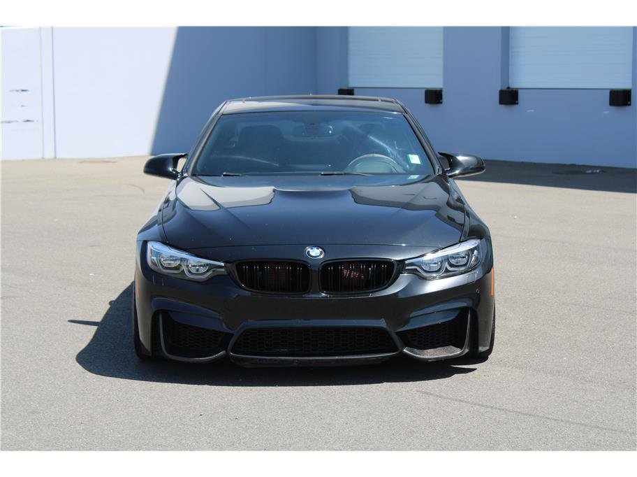 Used 2015 BMW M4 Coupe w/ Executive Package RWD image 5