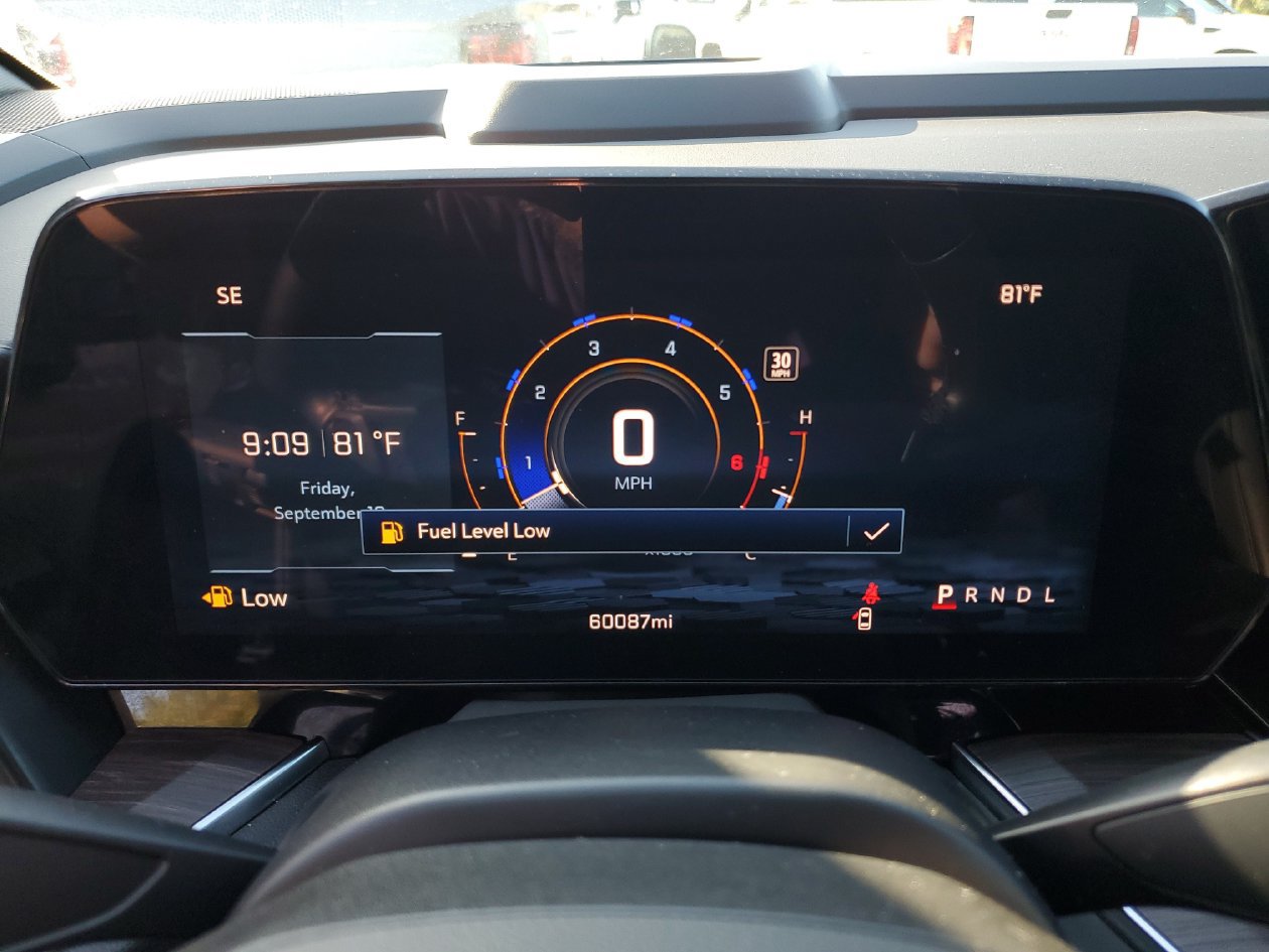 Used 2025 Chevrolet Tahoe LT RWD image 29