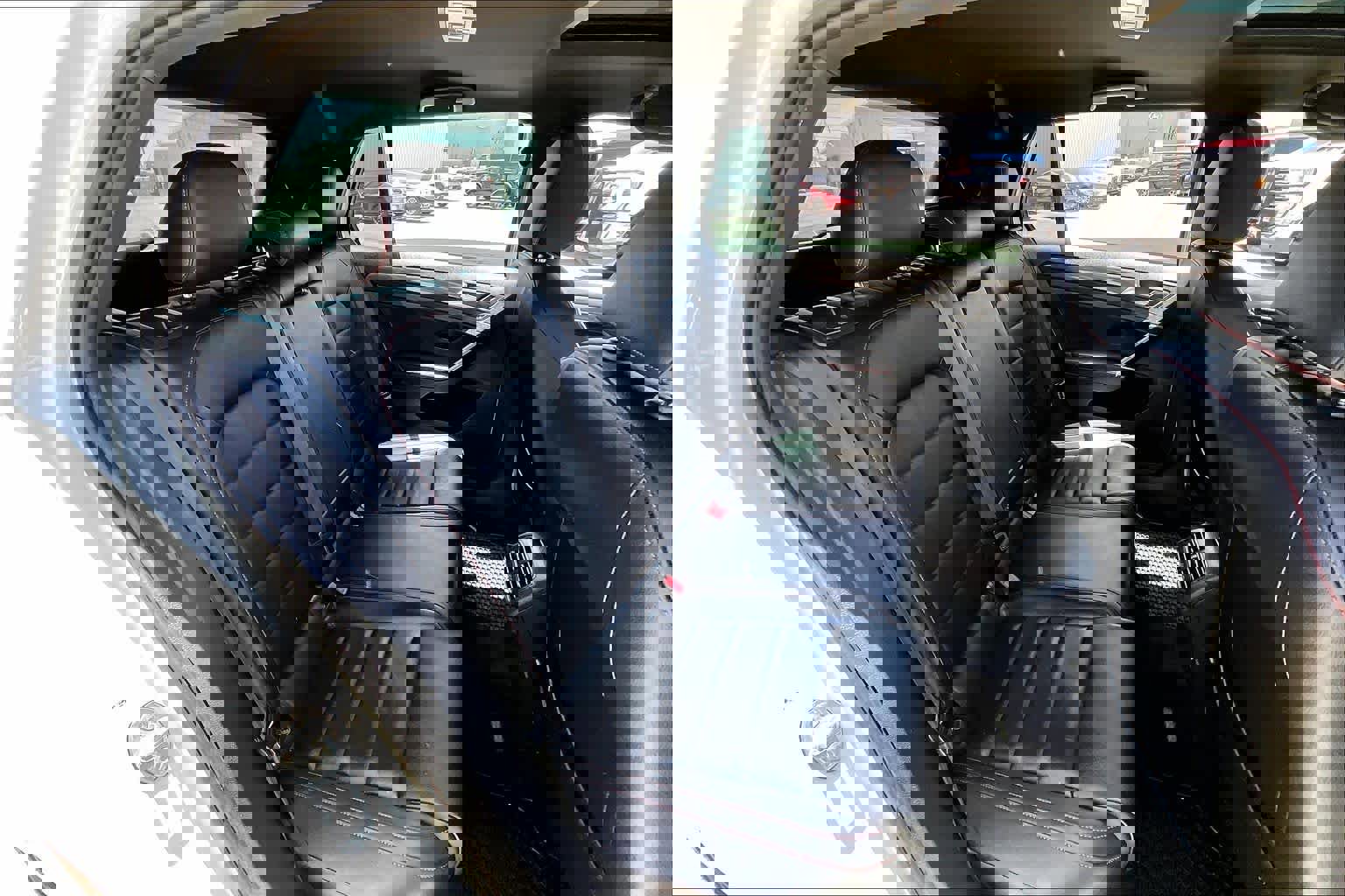 Used 2019 Volkswagen GTI SE FWD image 19