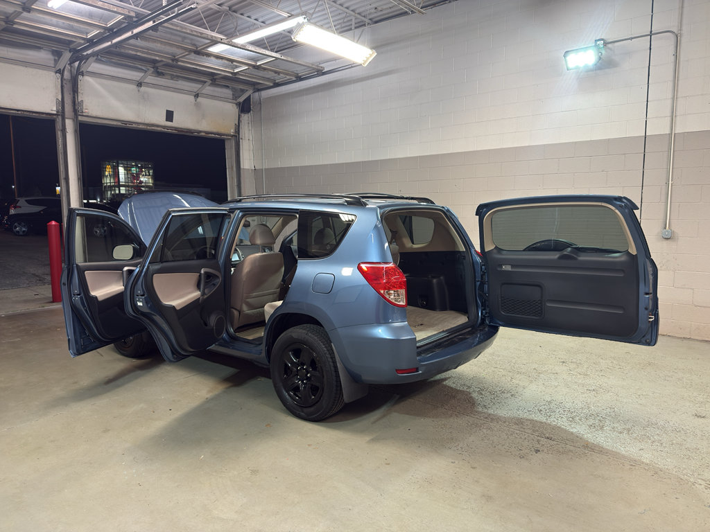 Used 2008 Toyota RAV4 4WD image 12