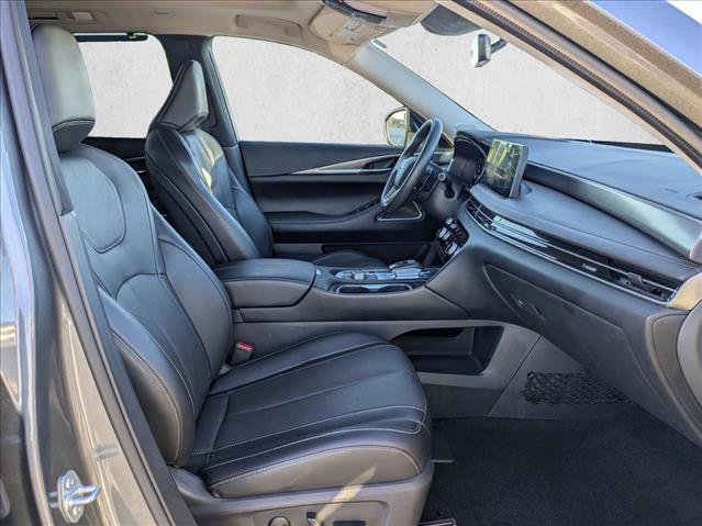 Certified 2025 INFINITI QX60 Luxe w/ Cargo Package image 23