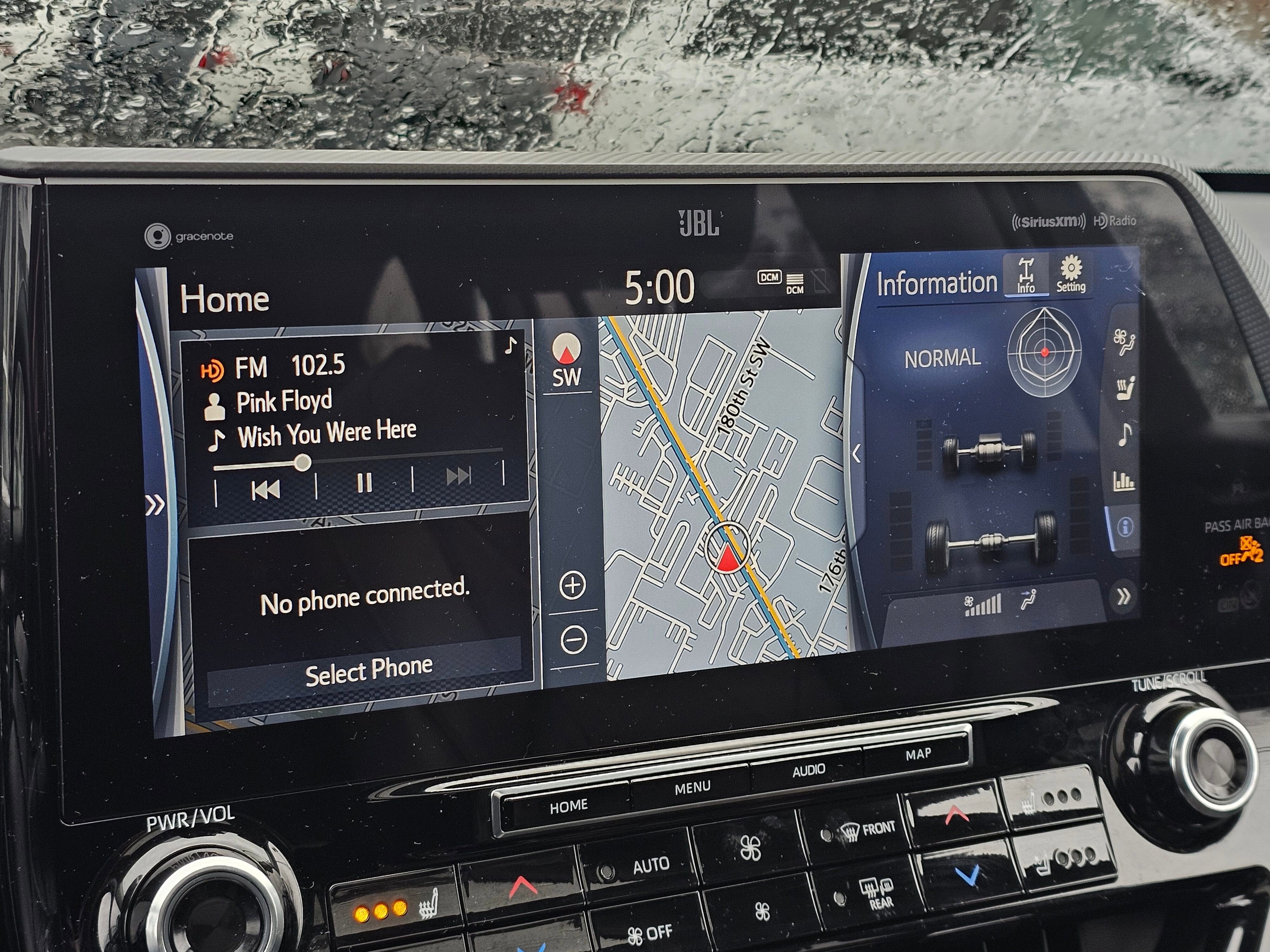 Used 2021 Toyota Highlander Platinum AWD/4WD image 28