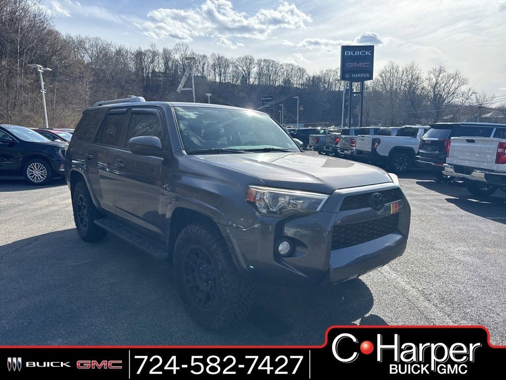 Used 2014 Toyota 4Runner SR5 video 1