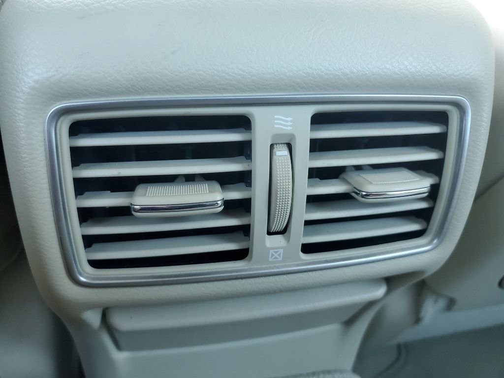 Used 2014 INFINITI Q50 Premium w/ Navigation Package image 30