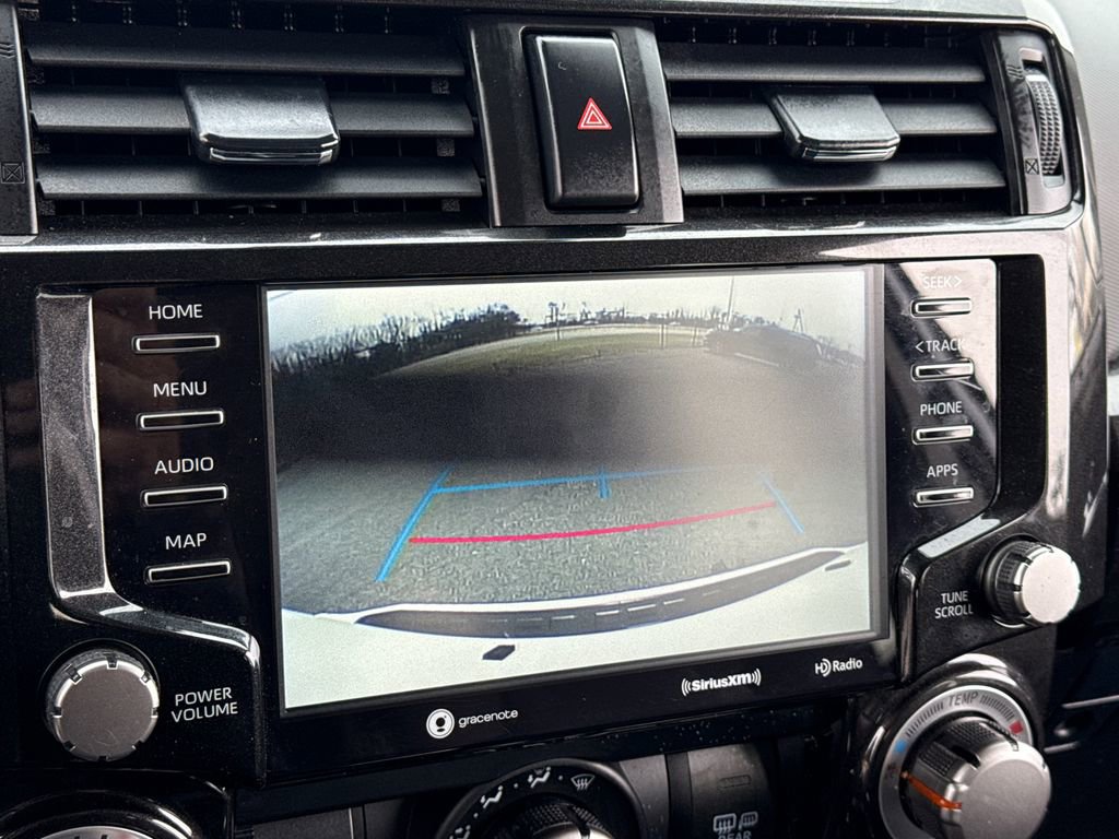 Used 2024 Toyota 4Runner TRD Off-Road Premium image 28