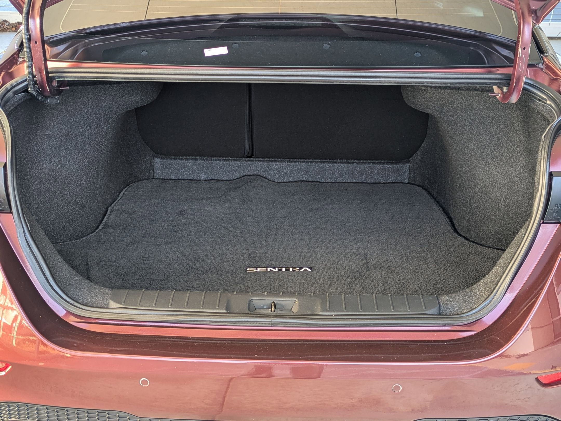 Used 2024 Nissan Sentra SV image 13