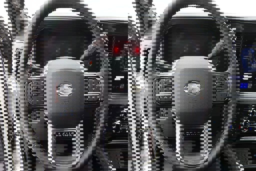 New 2026 Ford F450 Platinum w/ FX4 Off-Road Package image 30