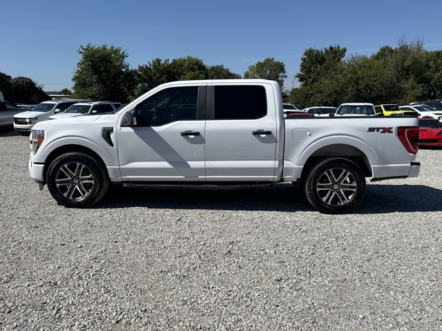 Used 2021 Ford F150 XL w/ STX Appearance Package RWD image 3