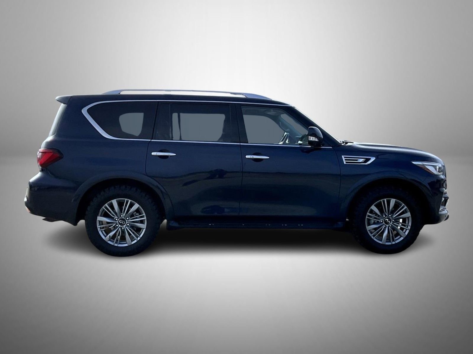 Used 2024 INFINITI QX80 Luxe image 4