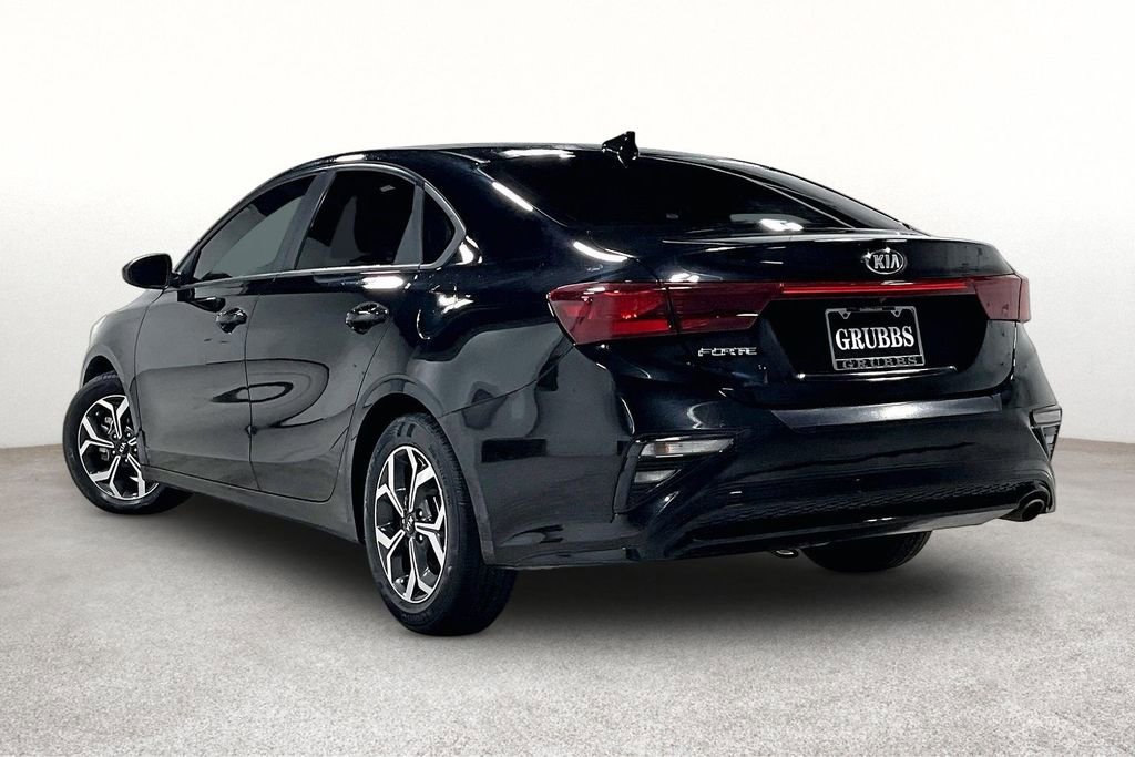 Used 2021 Kia Forte LXS FWD image 15