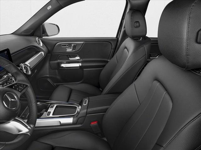 New 2026 Mercedes-Benz GLB 250 4MATIC image 6