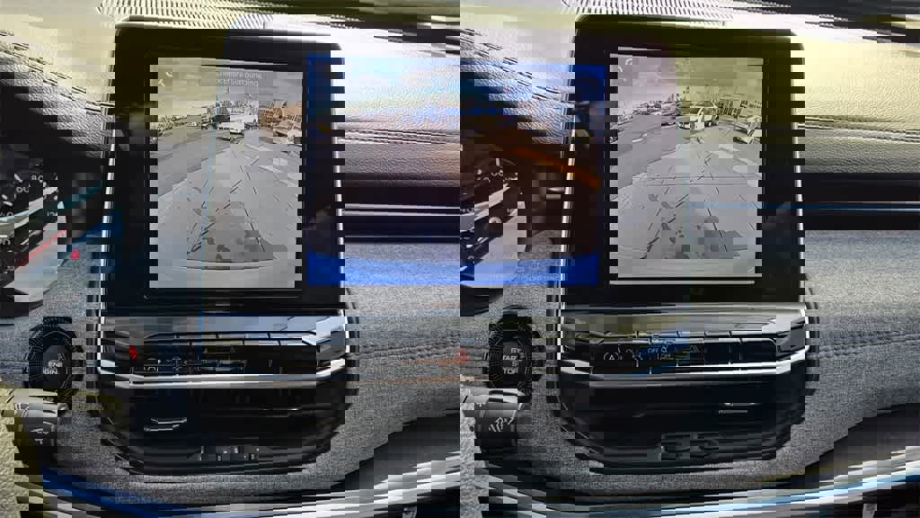 Used 2025 Jeep Compass Sport image 20