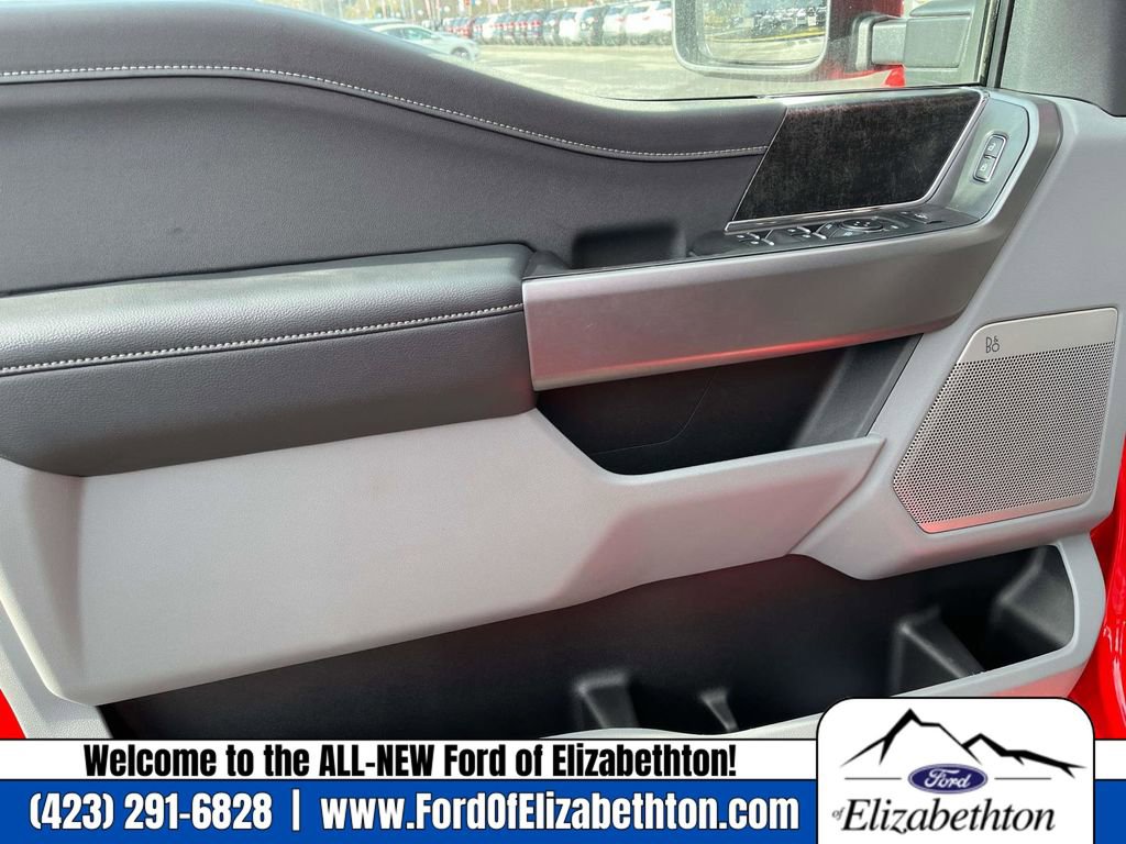 New 2025 Ford F350 XLT w/ Black Appearance Package image 18