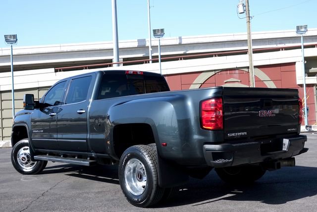 Used 2017 GMC Sierra 3500 Denali w/ Duramax Plus Package image 19