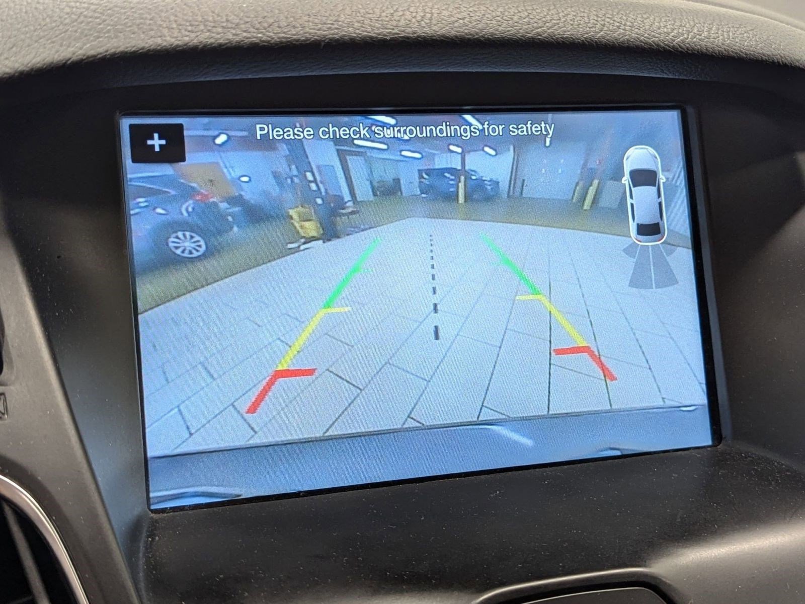 Used 2017 Ford Focus SEL image 20