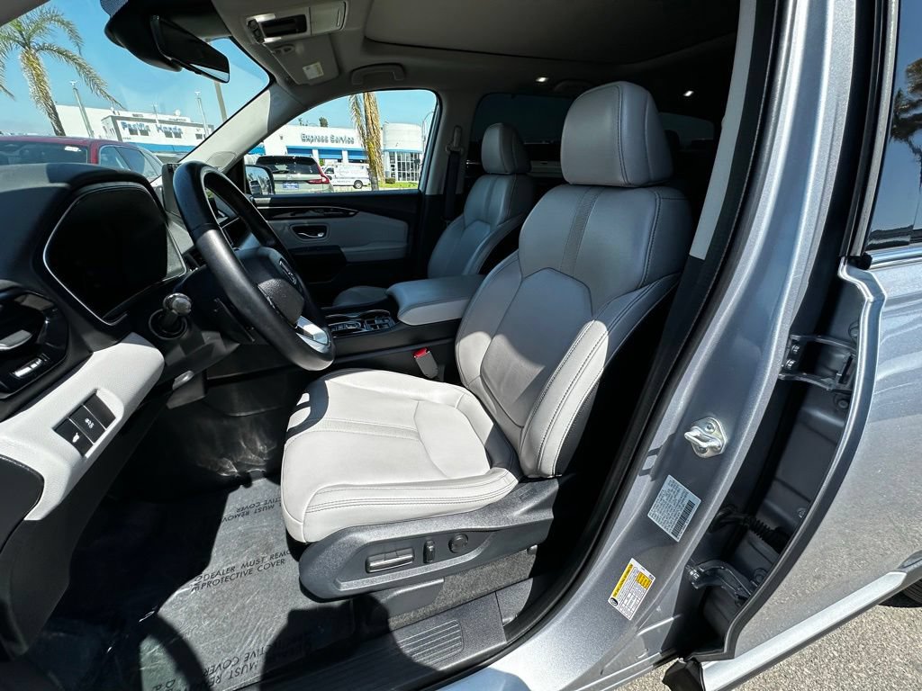Used 2023 Honda Pilot Touring image 20