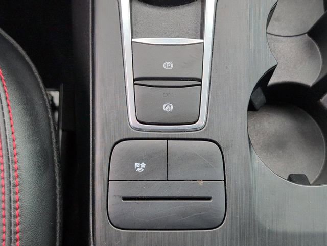Used 2023 Ford Escape ST-Line Select AWD/4WD image 22