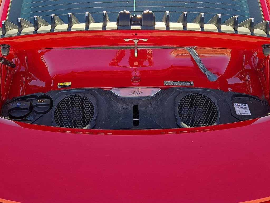 Used 2023 Porsche 911 Carrera 4 w/ Premium Package image 15