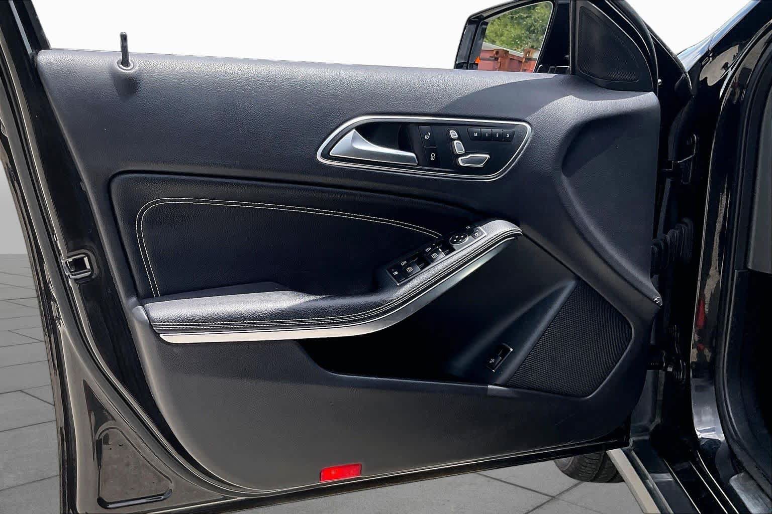 Certified 2020 Mercedes-Benz GLA 250 image 21