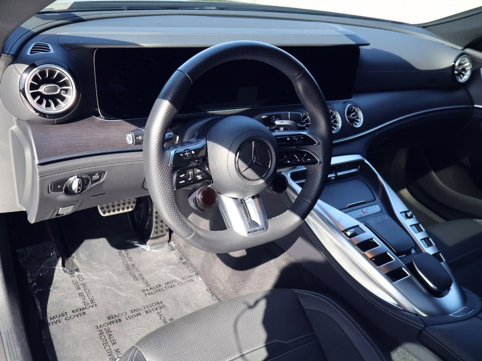 Used 2023 Mercedes-Benz AMG GT 63 image 4