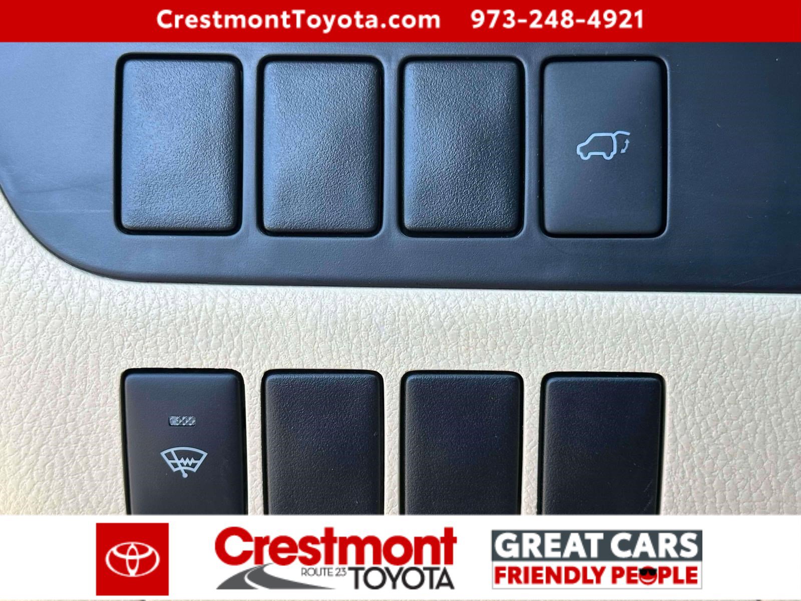 Used 2016 Toyota Highlander XLE AWD/4WD image 19