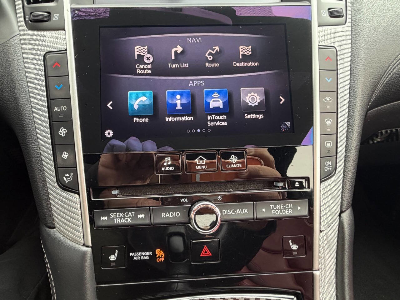 Used 2017 INFINITI Q60 Red Sport 400 image 42