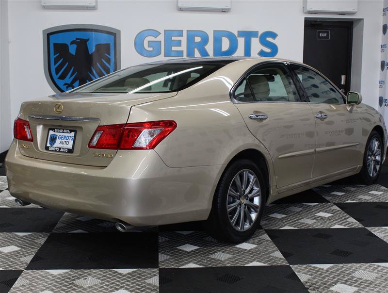 Used 2009 Lexus ES 350 w/ Ultra Luxury Pkg FWD image 4