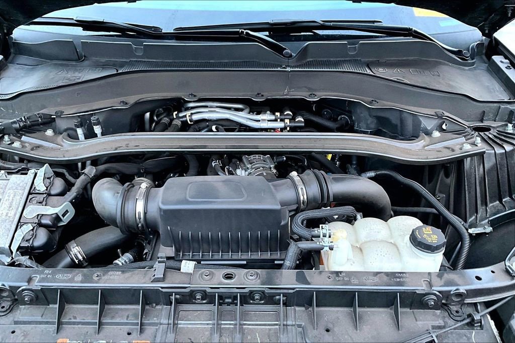 Used 2023 Ford Explorer ST w/ Equipment Group 401A image 9