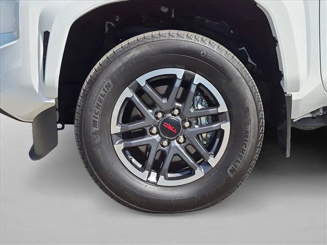Used 2024 Toyota Tacoma TRD Sport w/ TRD Sport Upgrade Package AWD/4WD image 24