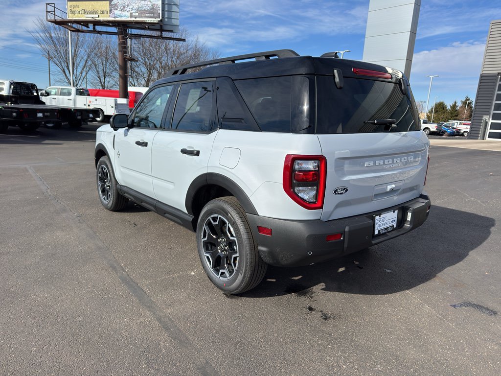 Used 2026 Ford Bronco Sport Outer Banks w/ Outer Banks Tech Package+ AWD/4WD image 2