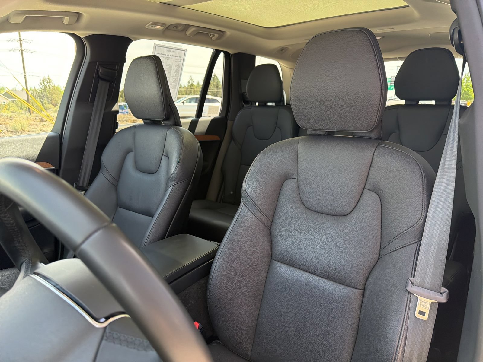 Used 2024 Volvo XC90 B6 Plus w/ Protection Package Premier AWD/4WD image 19