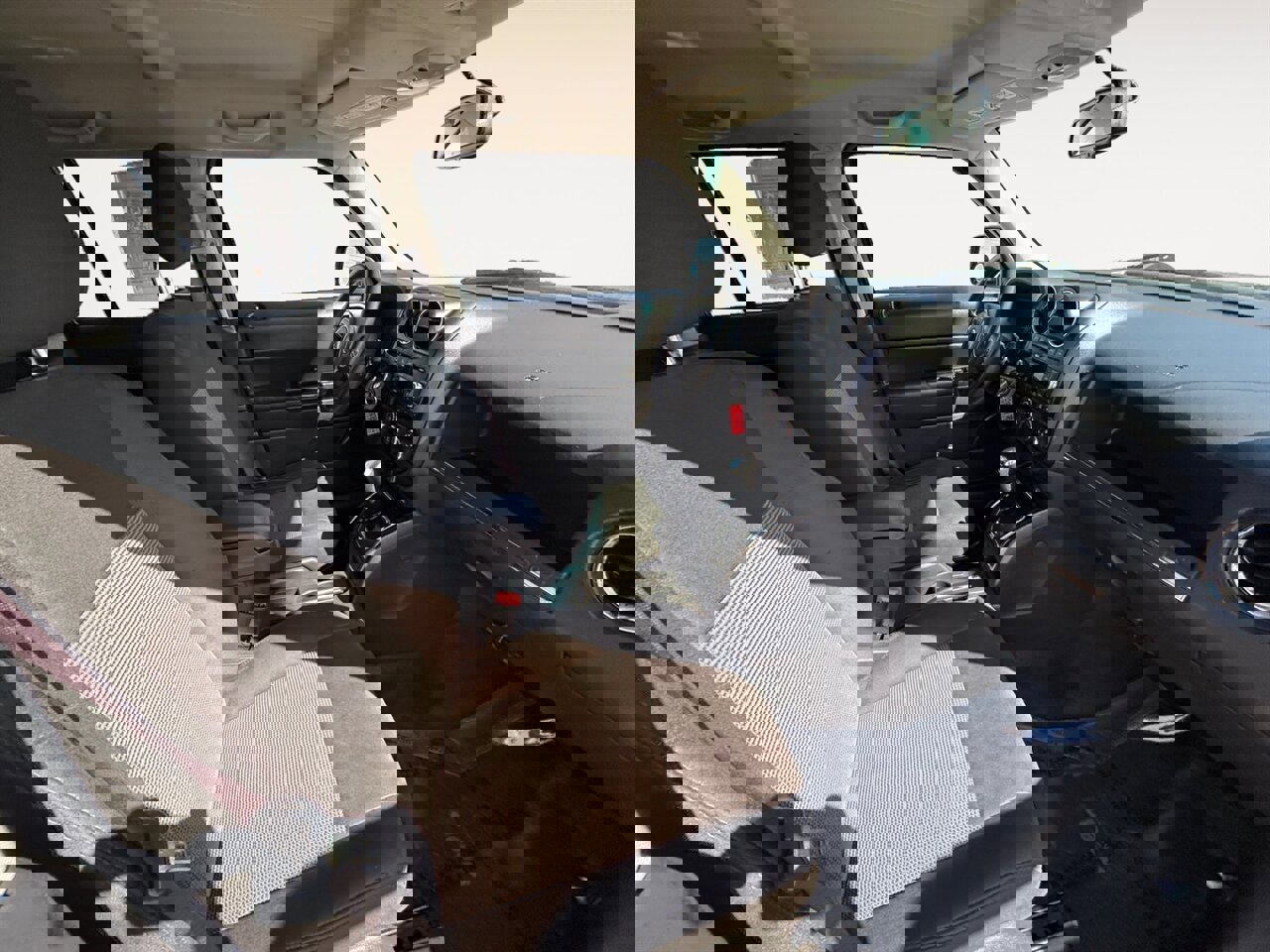 Used 2014 Jeep Patriot Sport w/ Power Value Group FWD image 16