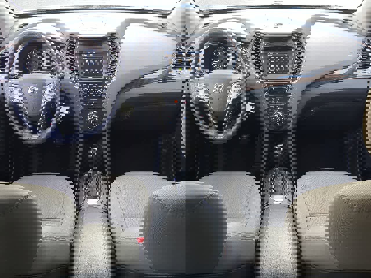 Used 2017 Hyundai Santa Fe Sport image 15