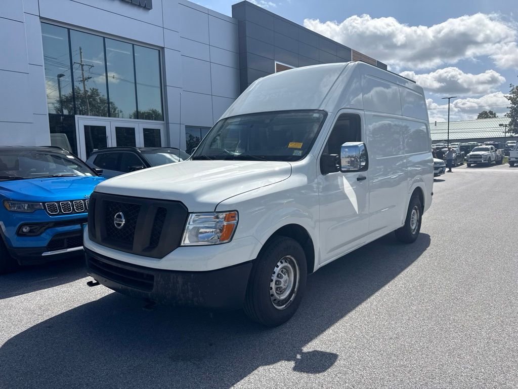 Used 2020 Nissan NV 3500 S RWD image 1