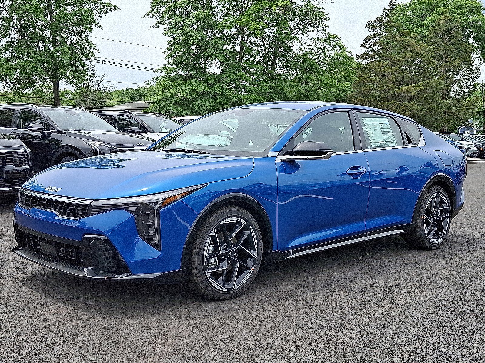 New 2025 Kia K4 GT-Line image 3