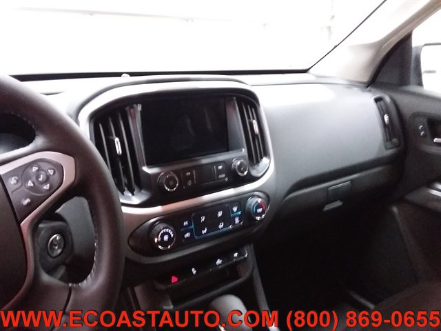 Used 2022 Chevrolet Colorado LT w/ LT Convenience Package AWD/4WD image 11
