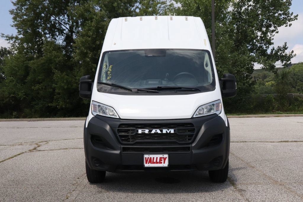 Used 2023 RAM ProMaster 3500 FWD image 3